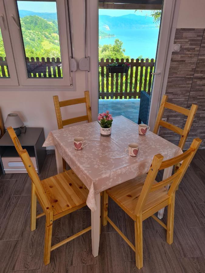 Apartmani Kuljanin Donji Milanovac Buitenkant foto