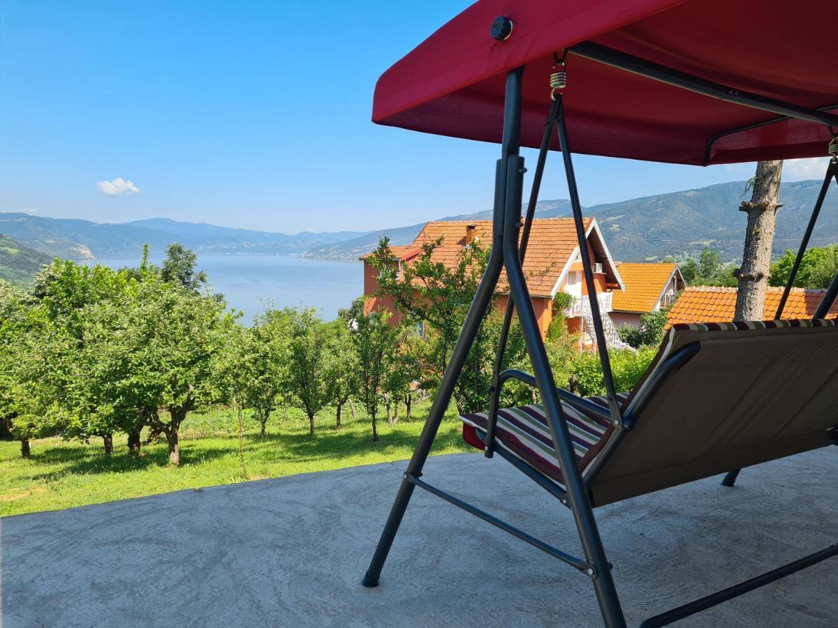 Apartmani Kuljanin Donji Milanovac Buitenkant foto